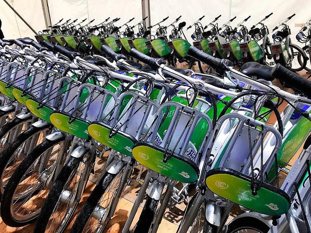 Rder der Firma Nextbike stehen in Lahr bereit.  | Foto: Nextbike GmbH