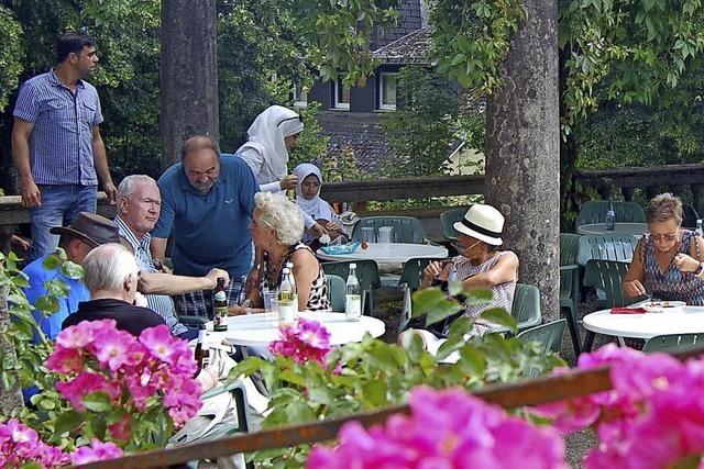 Caf mit Grill im Sanagarten