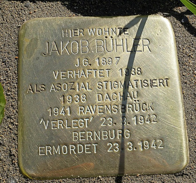 Ein Stolperstein  fr den Denzlinger J...er, der von den Nazis ermordet wurde.   | Foto:  Gemeinde Denzlingen