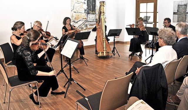 Ein spektakulres Septett mit Harfe erffnete das Lehrerkonzert.  | Foto: Friederike Zimmermann