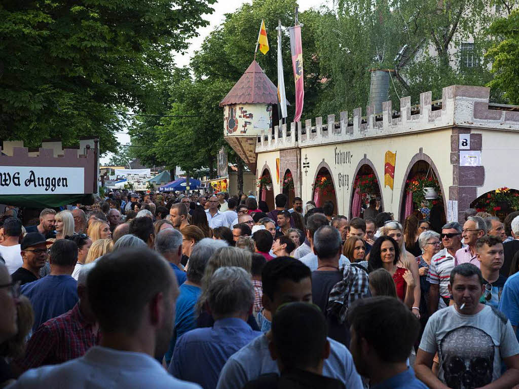 Etwa 40 000 Besucher wurden auf dem Neuenburger Nepomukfest erwartet.