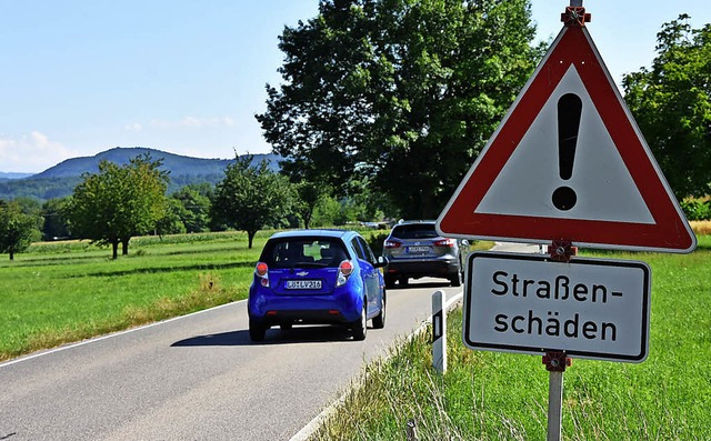 Die Landstrae zwischen Herten und Degerfelden wird saniert.   | Foto: Heinz Vollmar