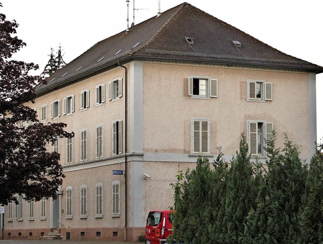 Heute Polizeirevier, frher Zollamt - das lteste Gebude der Stadt  | Foto: Rolf Reimann