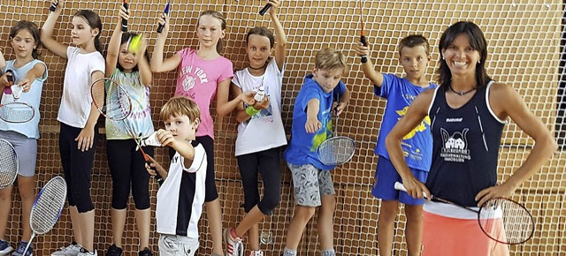 <BZ-FotoAnlauf>Fridolinschule:</BZ-Fot... Badmintontraining mit Nicole Grether   | Foto: Schule