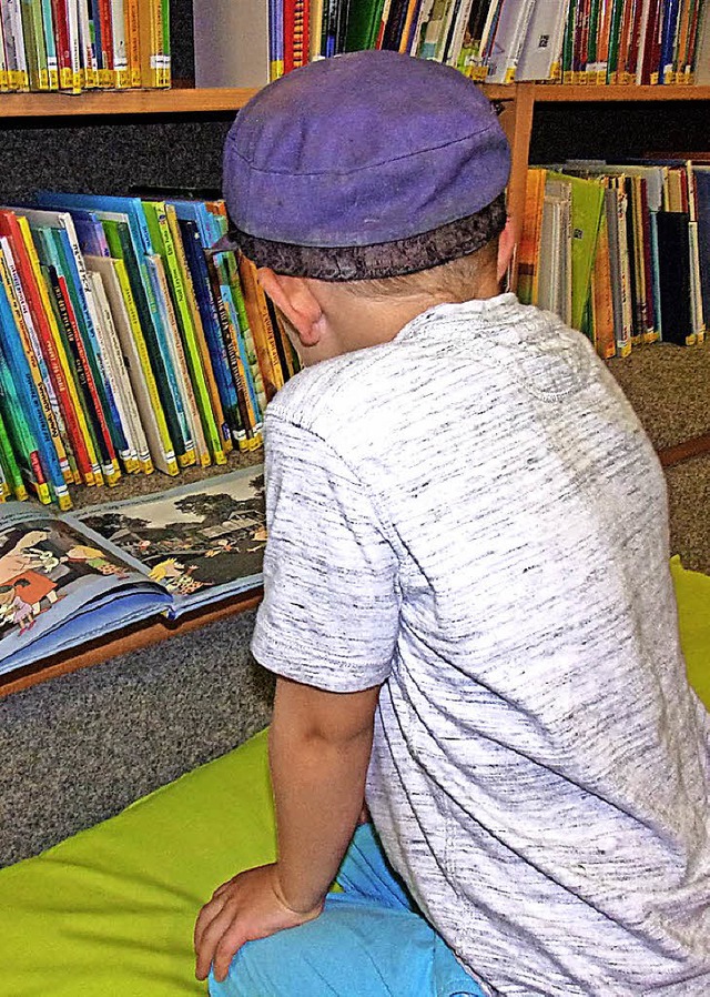 <BZ-FotoAnlauf>In der Bibliothek</BZ-F...inder des Kindergartens Mhrengarten.   | Foto: Kindergarten