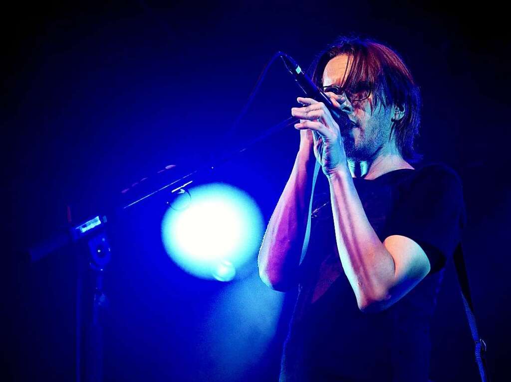 Steven Wilson und seine Band im Zirkuszelt des ZMF