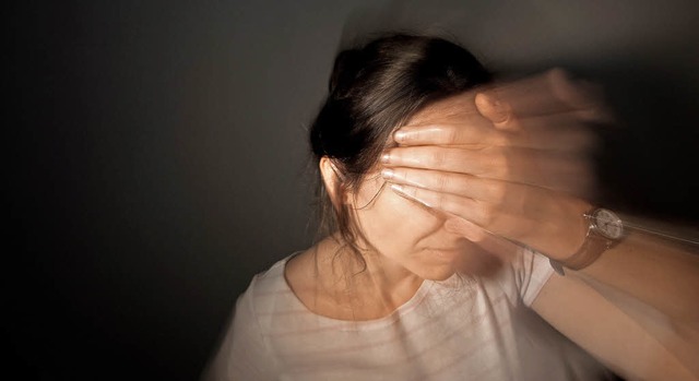 Vielen Migrnepatienten helfen die derzeit verfgbaren Medikamente nicht.   | Foto: dpa