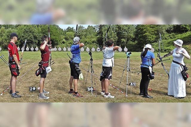 Mit Pfeil und Bogen auf der Jagd nach dem Landesmeistertitel