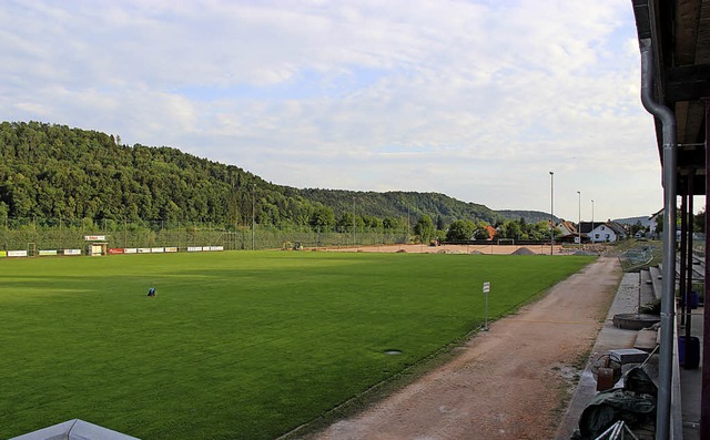 Die Sportanlage in Eggingen steht   wi...19-Mannschaft des SC Freiburg bereit.   | Foto: Lucia Van Kreuningen