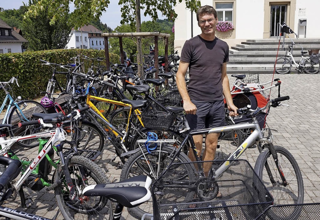 Arno Mattes ist ein Stadtradler in Au.  | Foto: Julius Steckmeister