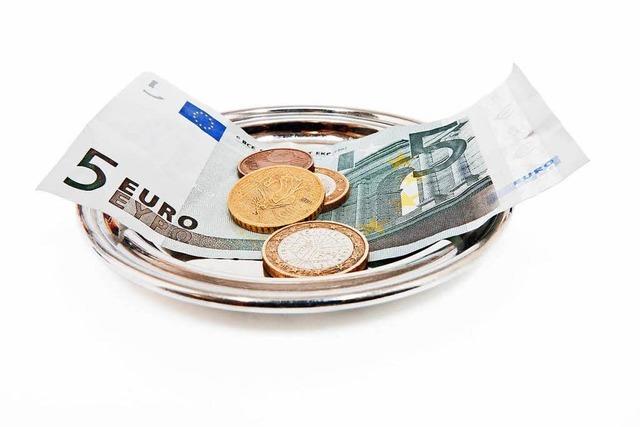 Wie gibt man in Europa Trinkgeld – und wieviel?