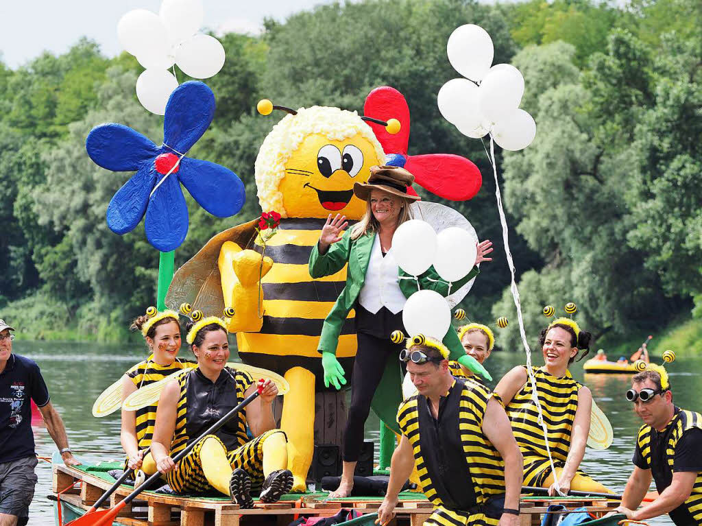 Spa auf, im und am Wasser bot die Rheinregatta am Sonntag.