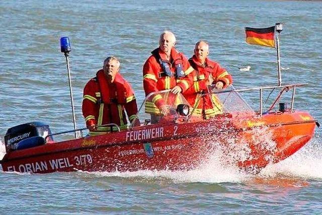 Groeinsatz auf dem Rhein: Junger Mann beim Baden vermutlich ertrunken
