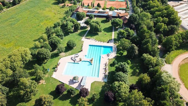 Das Freibad in Btzingen  | Foto: Michael Saurer