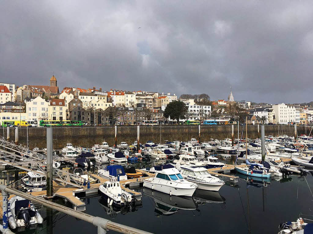 Angelegt: Hafen von St. Peter Port 