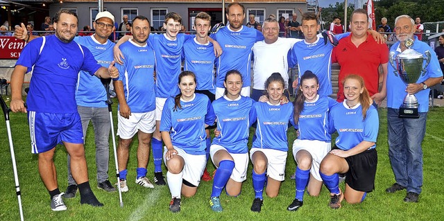 Der Mandolinen- und Gitarrenverein gew...anderpokal bei der Sportwoche des SCK.  | Foto: R. Vitt