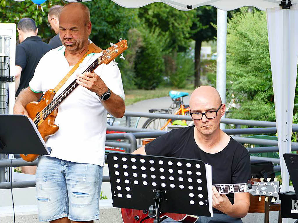 Musik und gute Laune bei der School’s-Out-Party auf dem Rudolf-Eberle-Platz