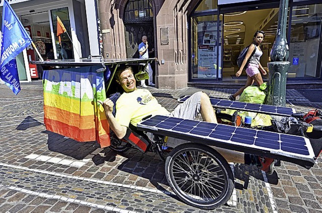 <BZ-FotoAnlauf>Solar-Power:</BZ-FotoAnlauf> Ligouy auf dem Weg zum Frieden  | Foto: Bamberger