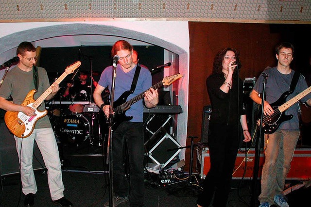 Ohnemus&#8217; Band spielte bei der Proberaumerffnung 2004.  | Foto: Frank Adler