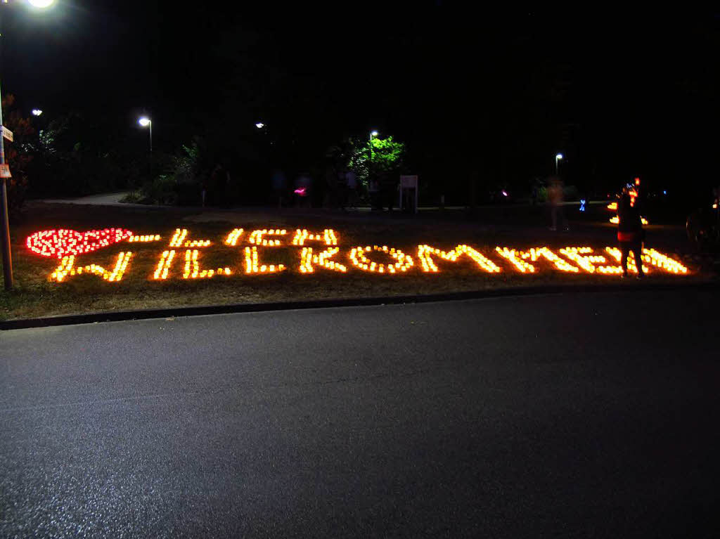 Stimmung im Kurpark nach Anbruch der Dmmerung - jetzt kamen die schnen Belechtungselemente voll zur Geltung.