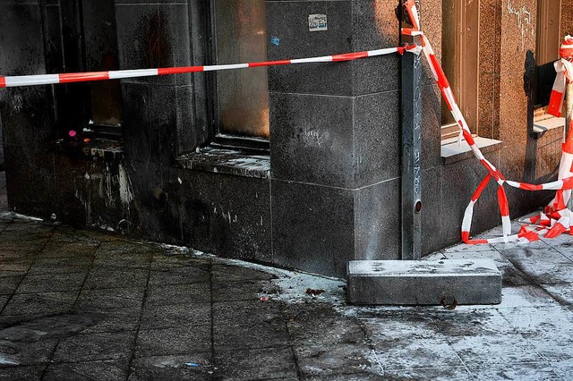 Der Ort des Brandanschlags auf die beiden Obdachlosen in Berlin   | Foto: dpa