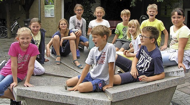 Mit dem  Abzeichen Smaragdeidechse wur...den Kaisersthler Naturlotsen belohnt.  | Foto: Stterlin