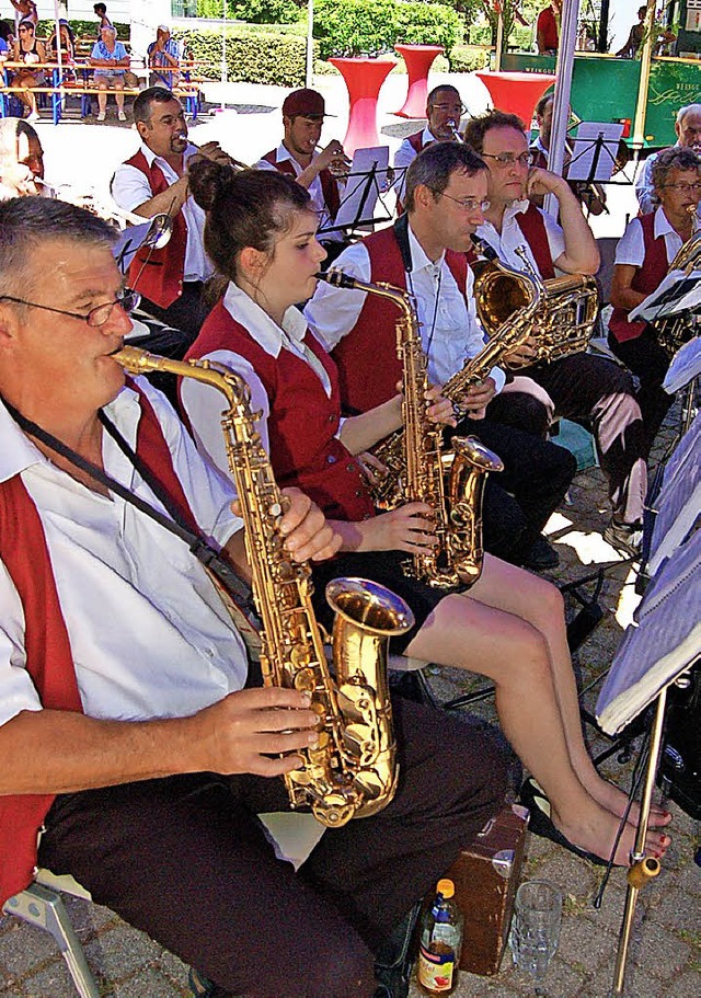 Der Musikverein Wittental spielte beim Dorffest auf.   | Foto: Ringwald