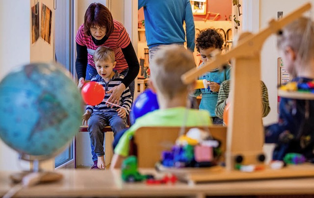 Um dem Rechtsanspruch auf Betreuung un... noch die Sorge um gengend Personal.   | Foto: Symbolfoto:dpa