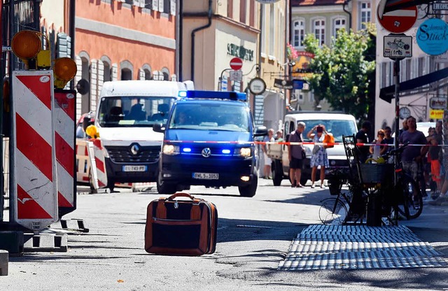 Zeugen hatten auf Bildern wie diesem den Koffer erkannt.  | Foto: Thomas Kunz