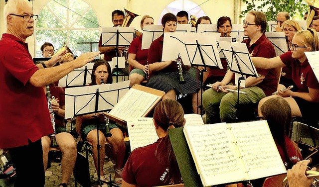 Wolfgang Schaudt, frher Dirigent im M...ikervereins Wagenstadt zum Gartenfest   | Foto: Hiller