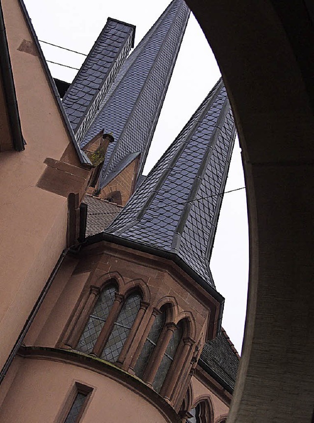 Kirchengelut hat eine ganz andere Dimension als die Malecker Dorfglocke.   | Foto: Sylvia-Karina Jahn
