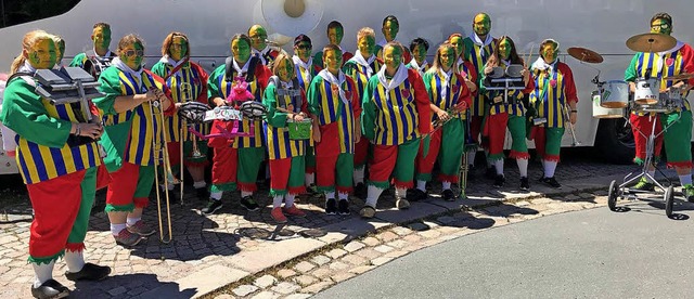 Die Lus-Chaibe-Zunft Wehr besuchte das...usiktreffen im schsischen Eibenstock.  | Foto: Jessica Ebel