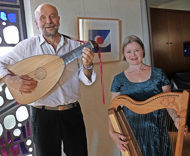 Das Duo Cantastoria entfhrte das Publ...l in die Welt der schottischen Musik.   | Foto: Bianca Flier