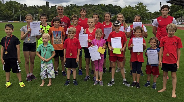 <BZ-FotoAnlauf>ESV-Leichtathleten:</BZ-FotoAnlauf> Die Vereinsmeister  | Foto: Thomas Richter