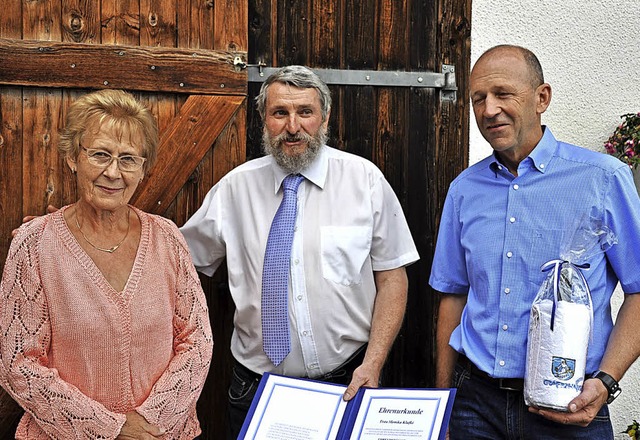Monika Klafki wurde zum Ehrenmitglied ...ckwnsche der Gemeinde Grafenhausen.    | Foto: Ursula Ortlieb