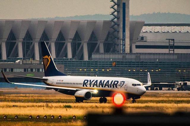 Piloten und Flugbegleiter sind wtend auf Ryanair