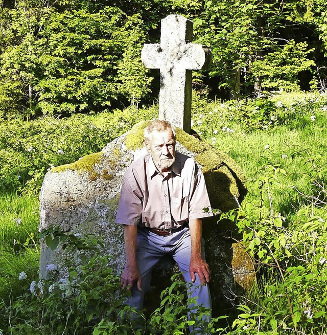 Rolf Kaltenbach entdeckte, 1945 als Hi... Schnenbach   den toten August Hirt.   | Foto: Klaus Morath