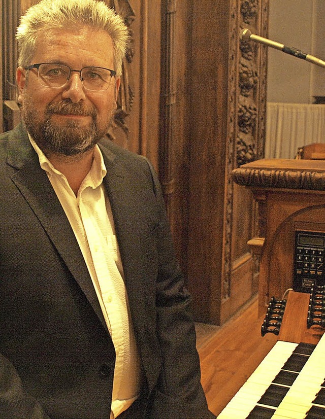 Organist Stefan Palm berzeugte die Zu...ucht und differenzierter Klanglichkeit  | Foto: Karin Stckl-Steinebrunner