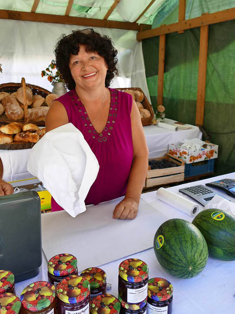 Regionales gibt es am Stand von Helga Sand