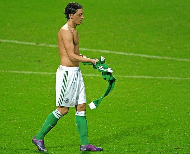 Braucht die DFB-Auswahl nicht mehr: Mesut zil.   | Foto:  DPA