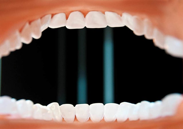 Bekommen Kleinkinder bei den ersten Zhnen Fieber?  | Foto: Andrea Schiffner