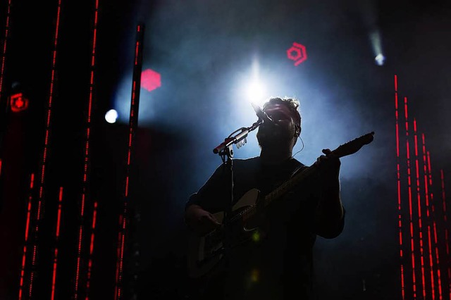 Gute Architekten bleiben im Schatten: ...er und Gitarrist von Alt-J in Freiburg  | Foto: Carlotta Huber