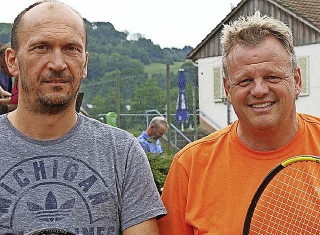 Die Todtnauer Daniel Rscher und Thoma...echts) holten erneut den Wiesentalcup.  | Foto: Ralph Lacher