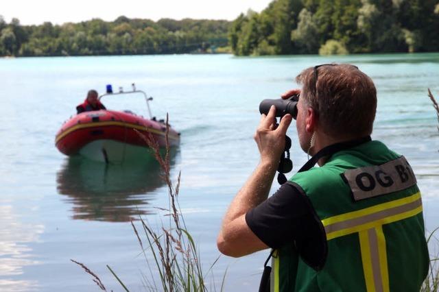 Rettungskrfte suchen nach 33-jhrigem Mann in Badesee bei Bhl