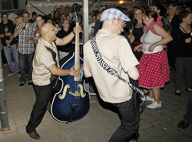 Die Rock&#8217;n&#8217;Roller von Rock...r fr Unterhaltung im Caf Hengstler.   | Foto: Roger Mller