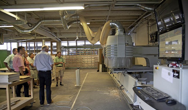 Zu Besuch in der Produktionssttte der Mllheimer Schreinerei Fnfgeld  | Foto: volker mnch