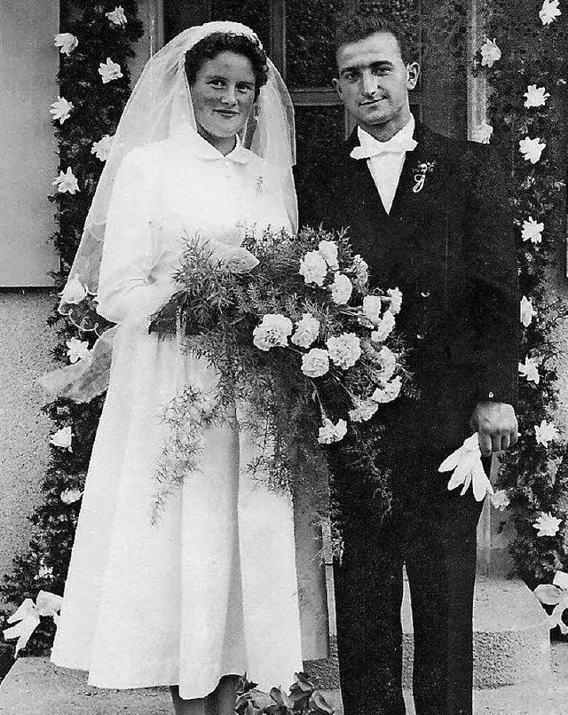 Maria und Adolf Velz bei ihrer Hochzeit vor 60 Jahren.   | Foto: Privat