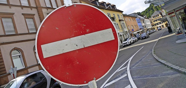 Durchfahrt verboten &#8211; das Schild...zeit aber noch von einigen ignoriert.   | Foto: Andr Hnig