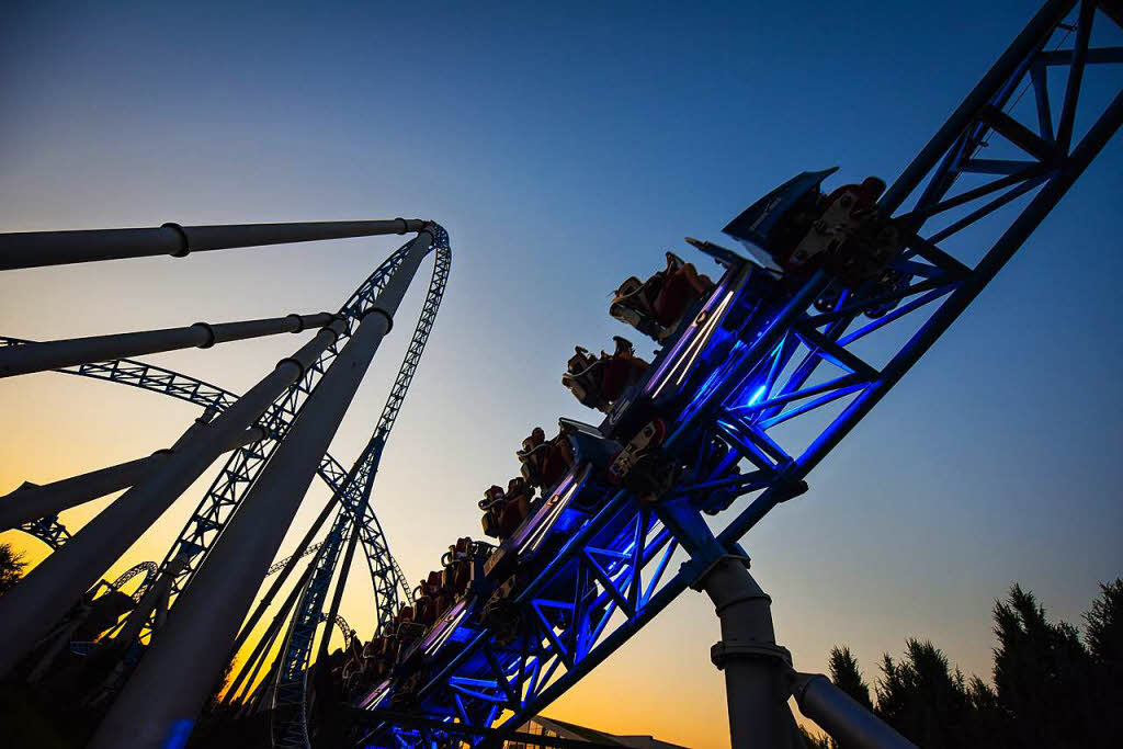 30 Minuten auf der Achterbahn im Europa-Park durch die ...