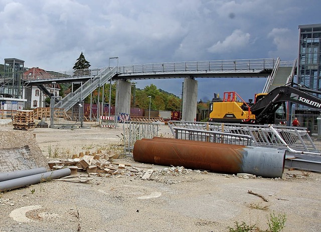 Noch konzentrieren sich die Arbeiten i...htung dann auf die Ostseite wechseln.   | Foto: Frey